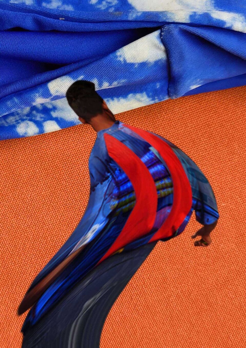 Homme sur boué, 2022